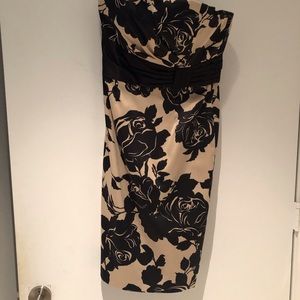 White House Black Market Strapless Dress